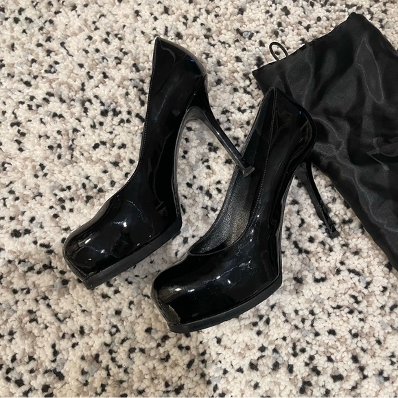 YSL Heels - Picture 2 of 8